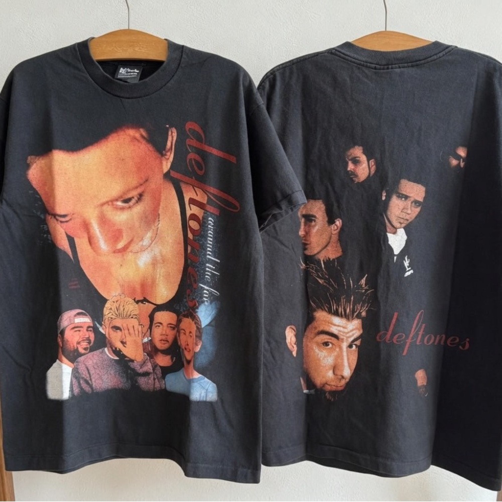 Deftones Band Tee - Black